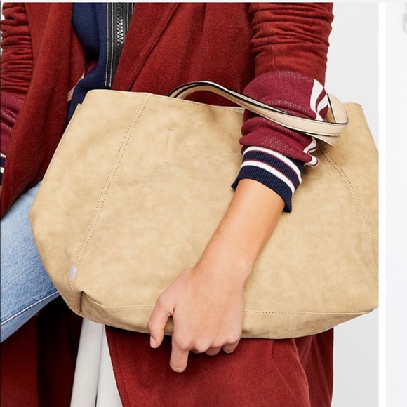 NWT Free People reversible linen tote - Picture 3 of 7